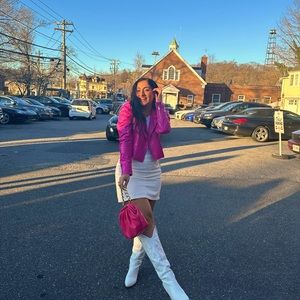 Meet your Posher, Jasmin